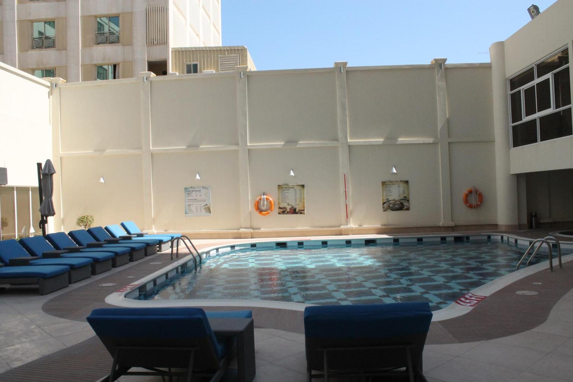 Al Safir Hotel Manama Exterior foto