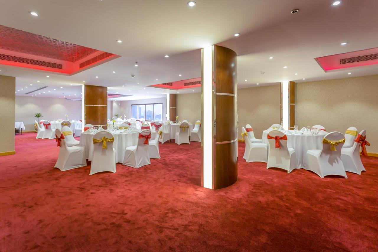 Al Safir Hotel Manama Exterior foto